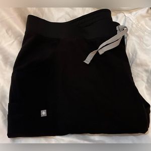 Figs Kade Tall Cargo Scrub Pants - XXL - Tall